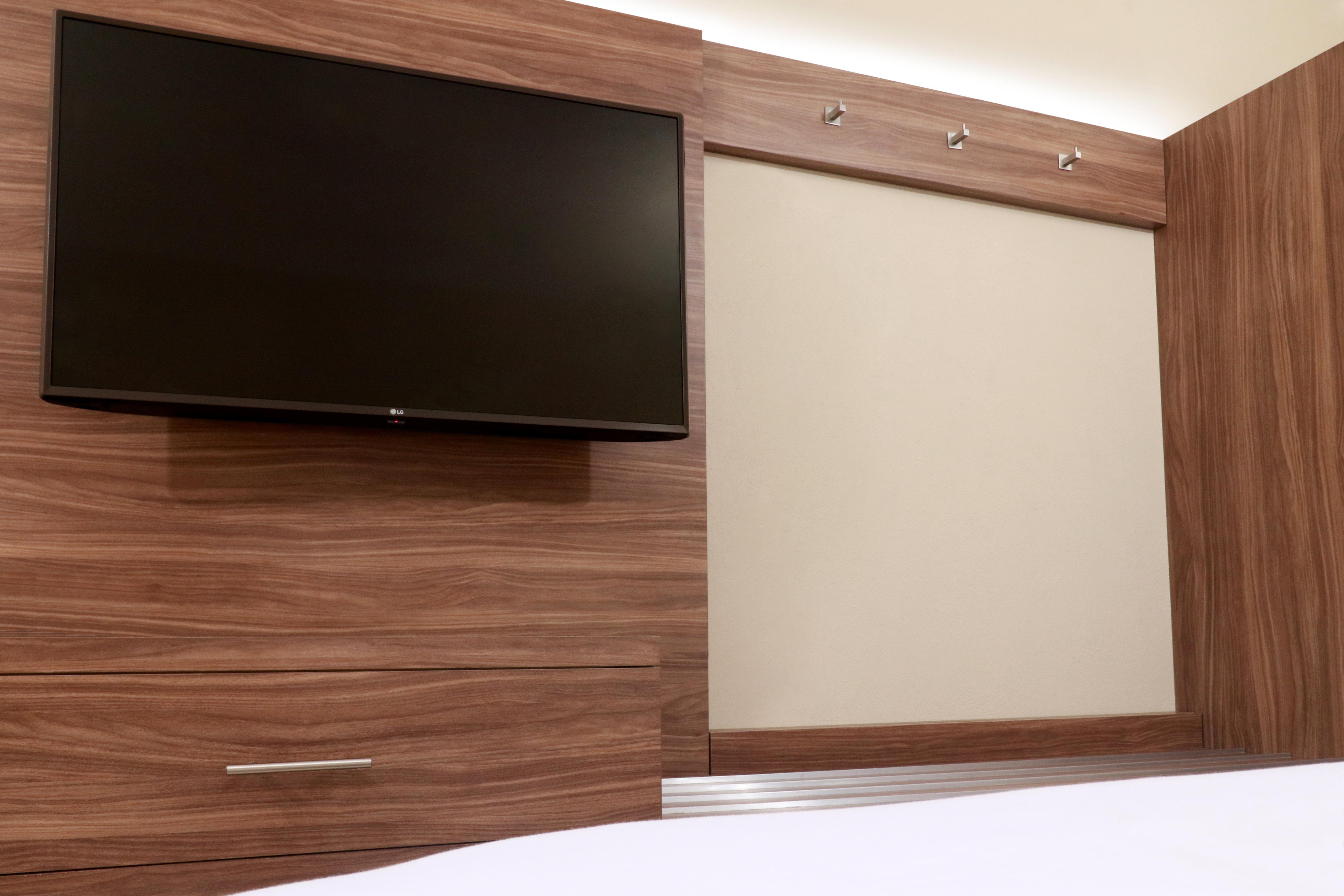 Holiday Inn Express Guadalajara Aeropuerto By Ihg Las Pintas Esterno foto