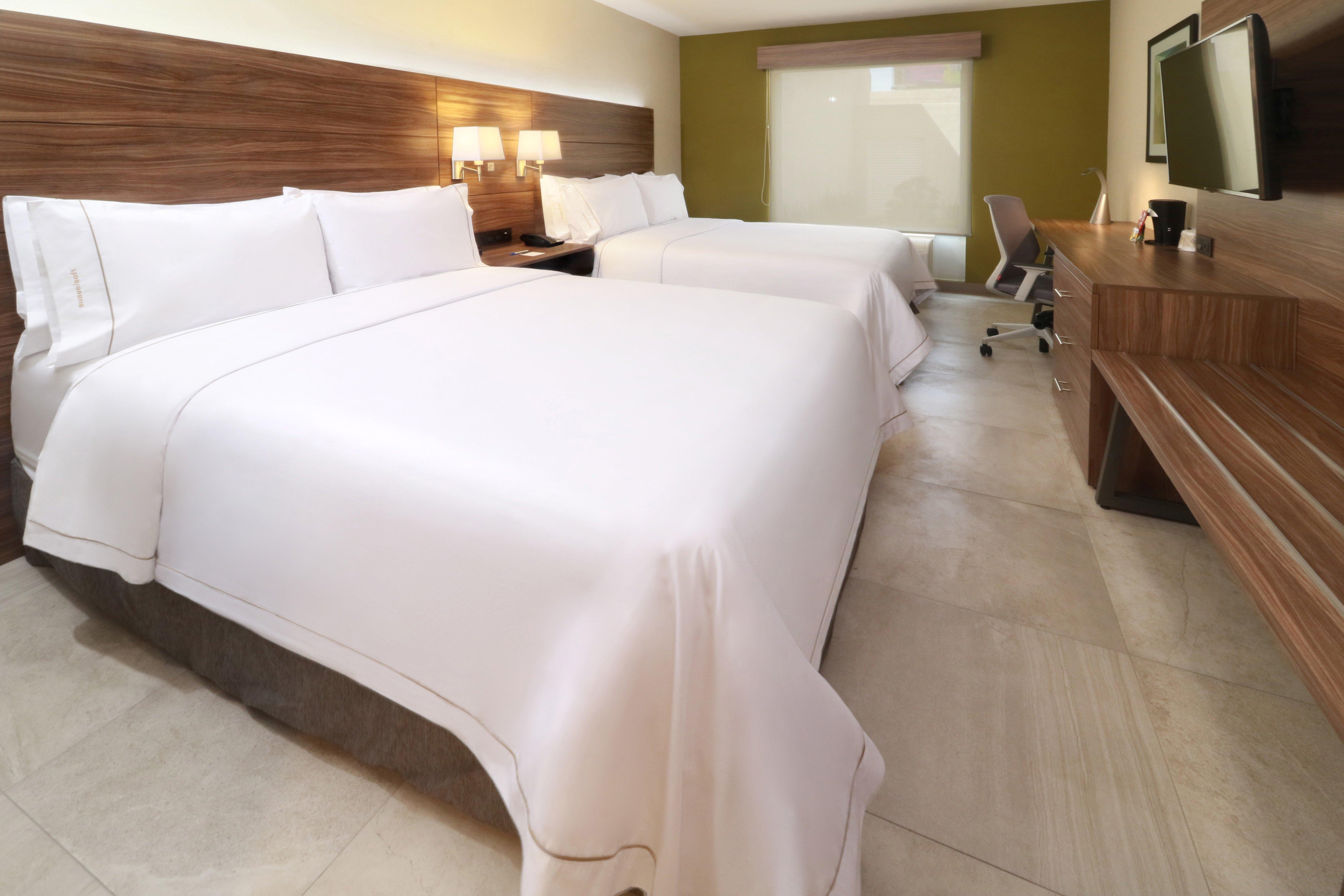 Holiday Inn Express Guadalajara Aeropuerto By Ihg Las Pintas Esterno foto
